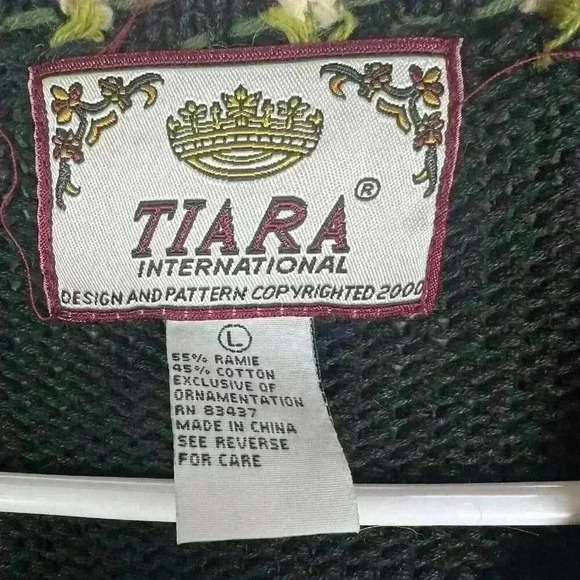 Tiara International Embroidered Button Sweater Vest Floral Rooster Country Large - Picture 5 of 16